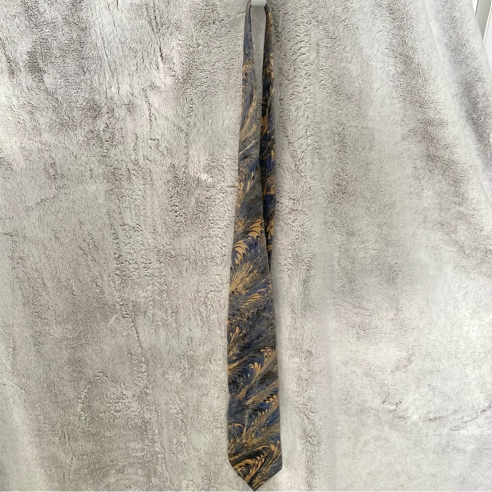 Brian O'Malley Marblesque Tie